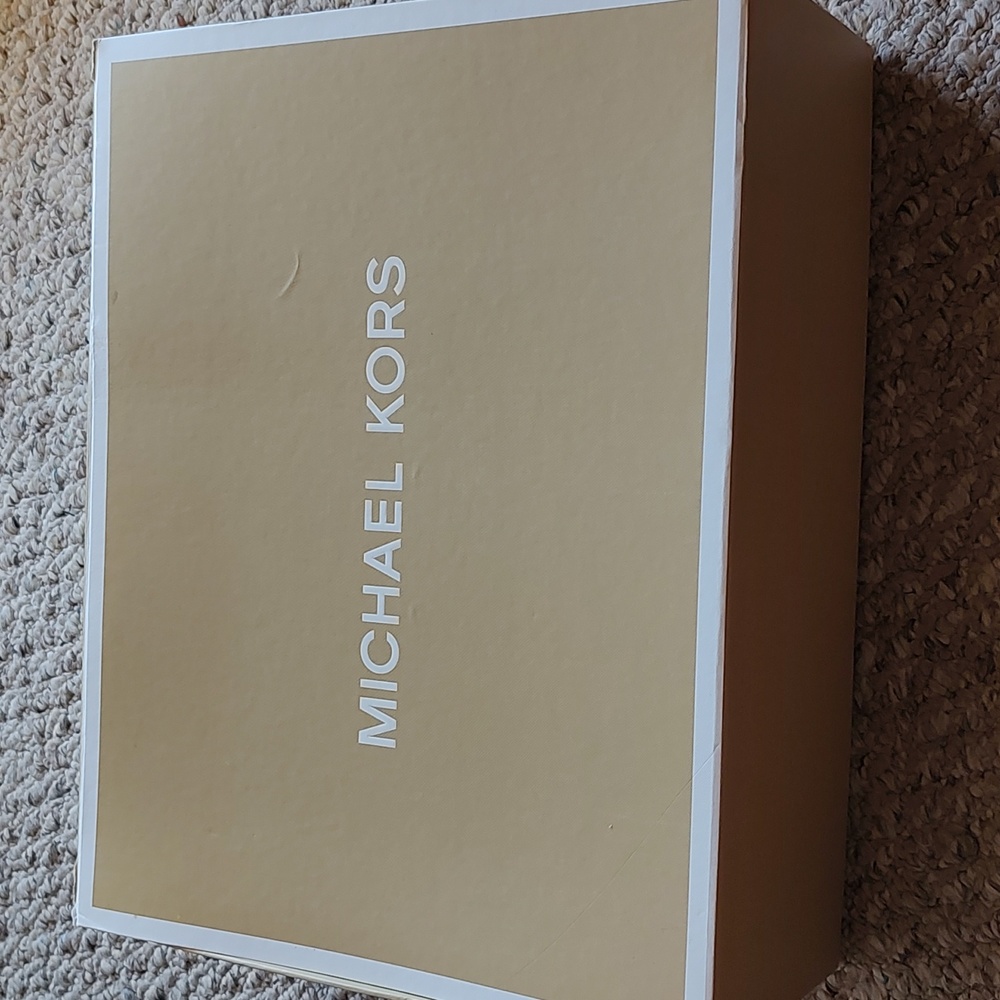 Michael Kors box